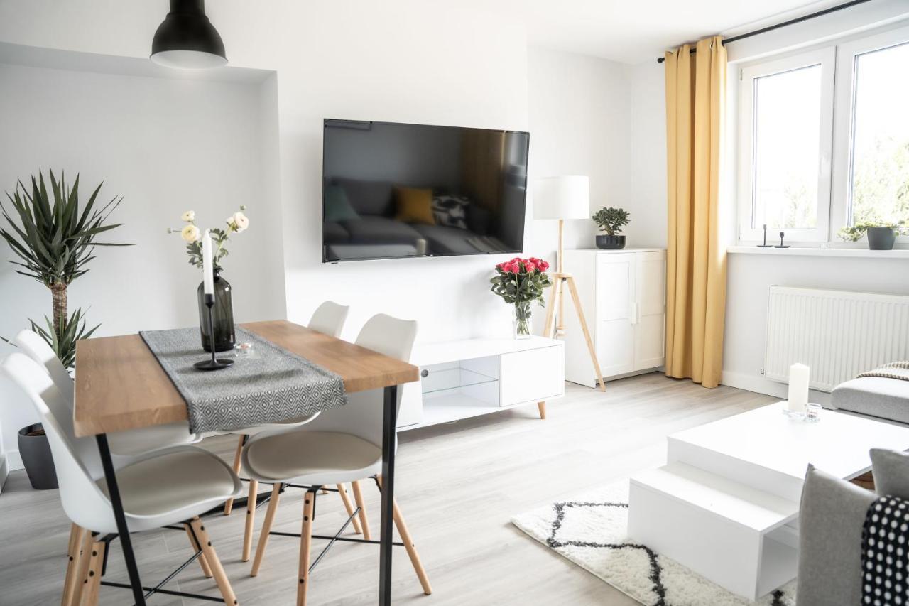 פרת' Luxurious Two Bedroom Apartment With Private Parking מראה חיצוני תמונה